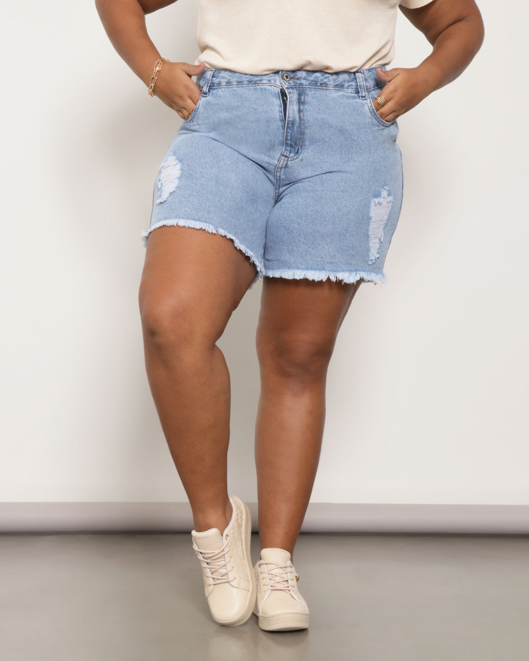 Short-5102103-Jns-Cl-Barr-Desf-Rasg-Fem---Blue-Jeans-Claro