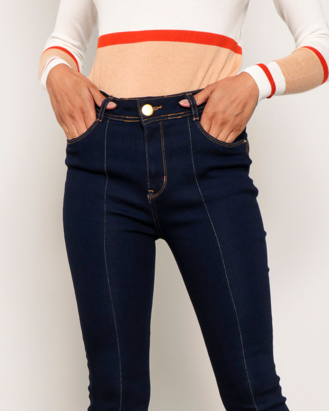 Calca-Jeans-Cig-C-Nervura-Fem-Ad---Blue-Jeans-Escuro