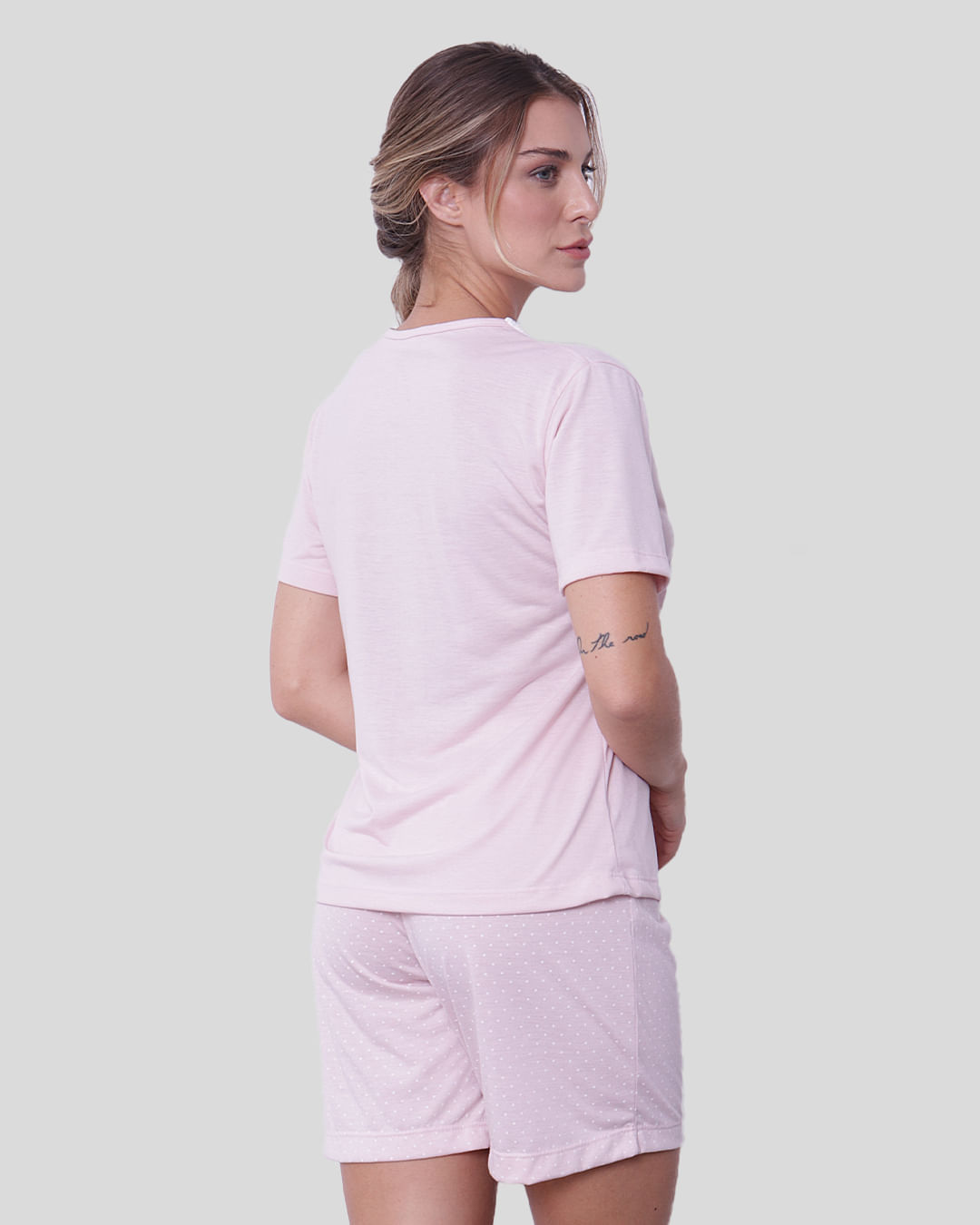 Pij-Bl-Mc-Lisa-Decv-E-Berm-Poa-69997---Rosa-Claro