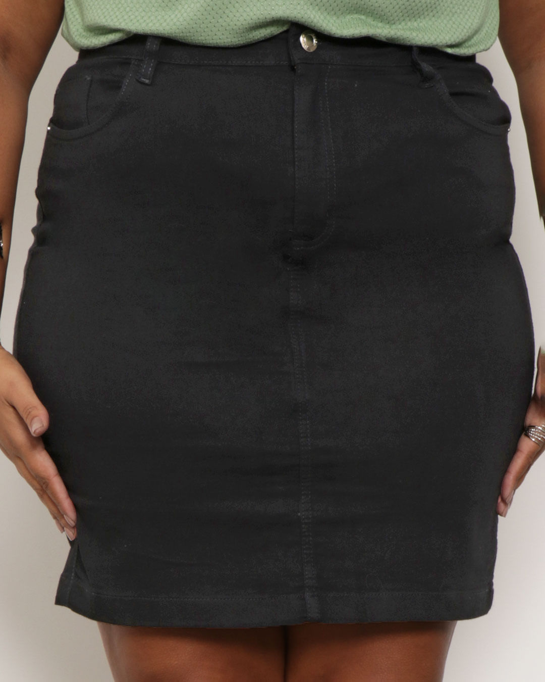Saia-75145p-Srj-Secretaria-Fem-Plus---Preto