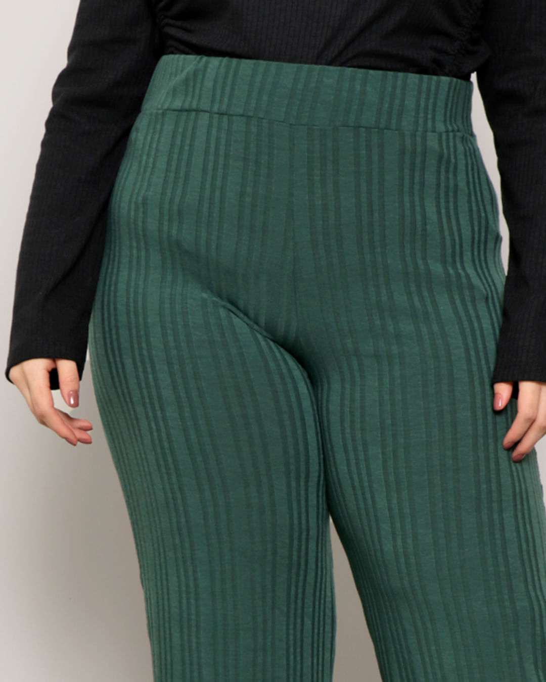 Calca-40057-Pantalona-Canelada---Verde-Escuro