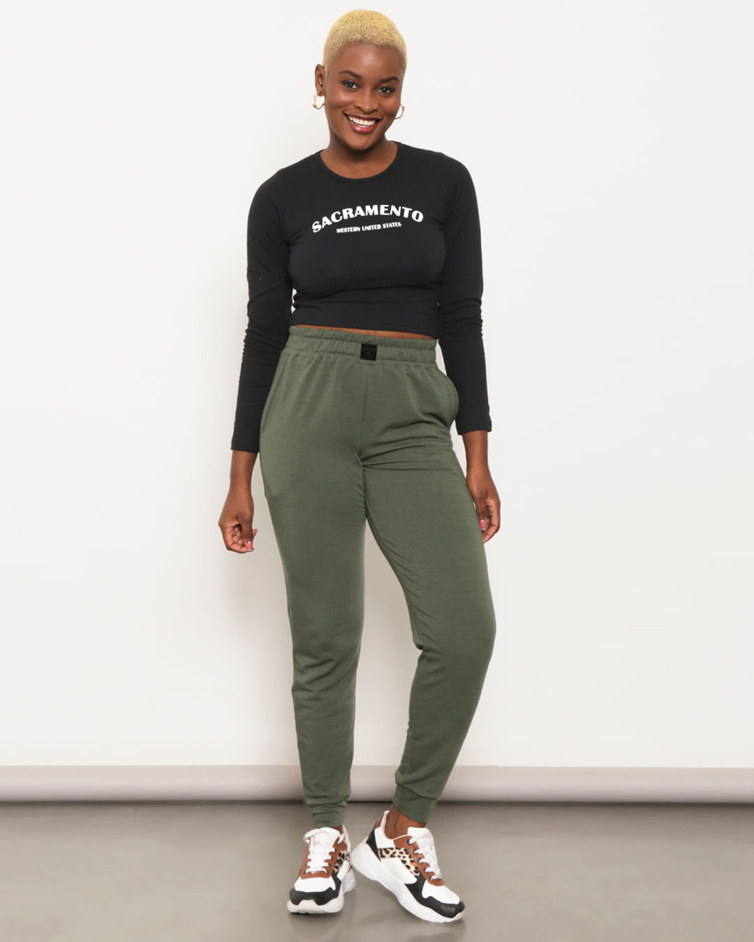 Cropped-Ml-Basica-43007---Preto