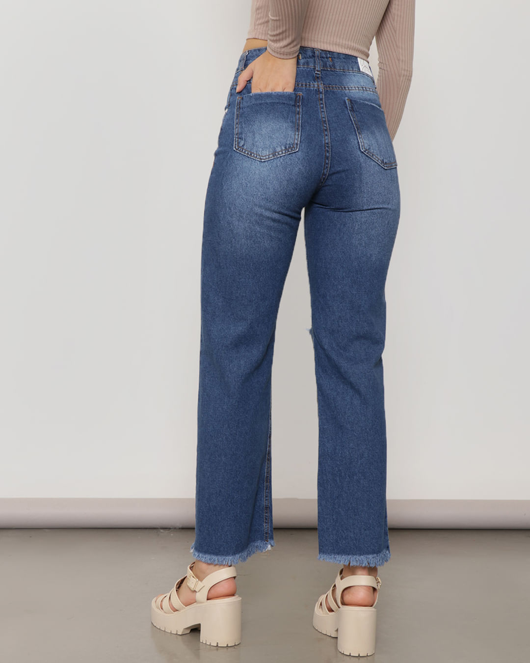 Calca-0932951-Jns-Rasg-Barr-Desf-Fem-Ad---Blue-Jeans-Medio