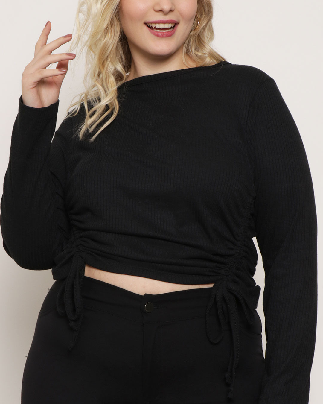 Blusa-22326-Ml-Cnlda-Colisse-Lateral---Preto