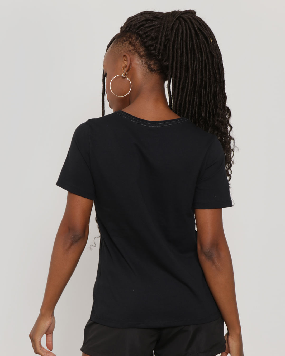 Camiseta-Minnie-Pto-Ss03-P3---Preto