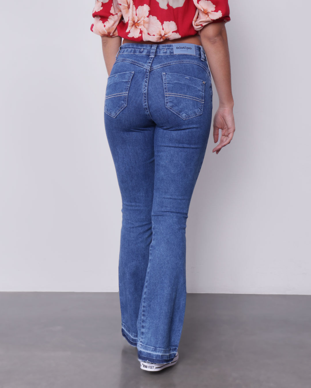 Calca-29126-Jns-Flare-Rasg-Fem-Ad---Blue-Jeans-Medio
