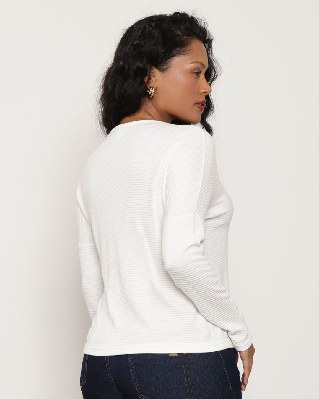 Blusa-3005714-Canelada-Gola-V---Off-White
