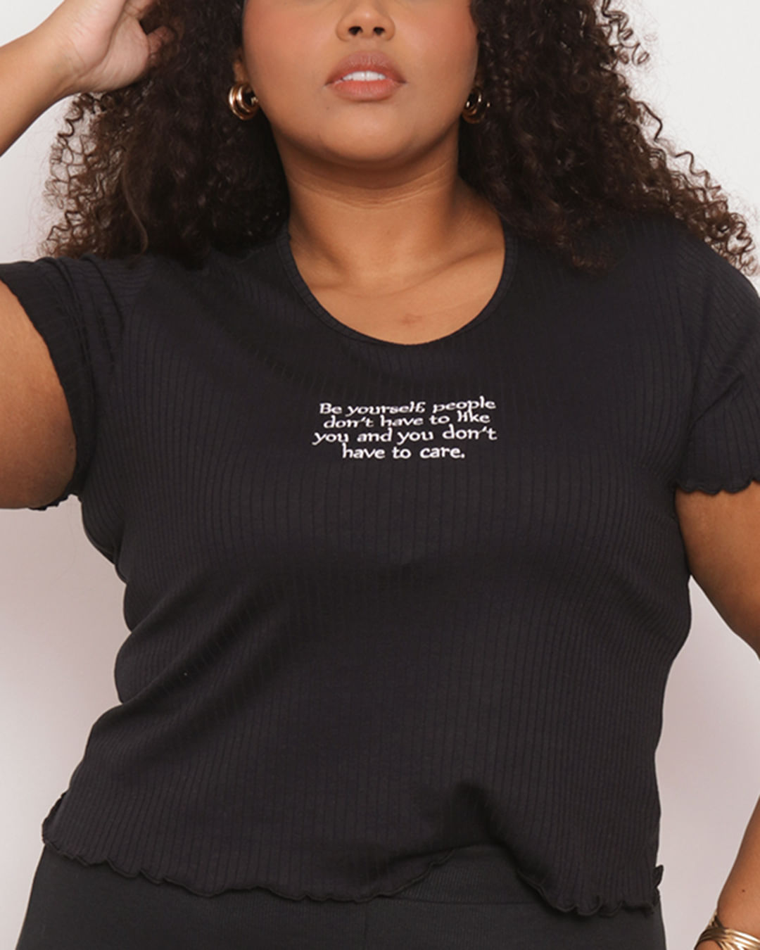 Cropped-1702901-Mc-Cbord-Escr---Preto