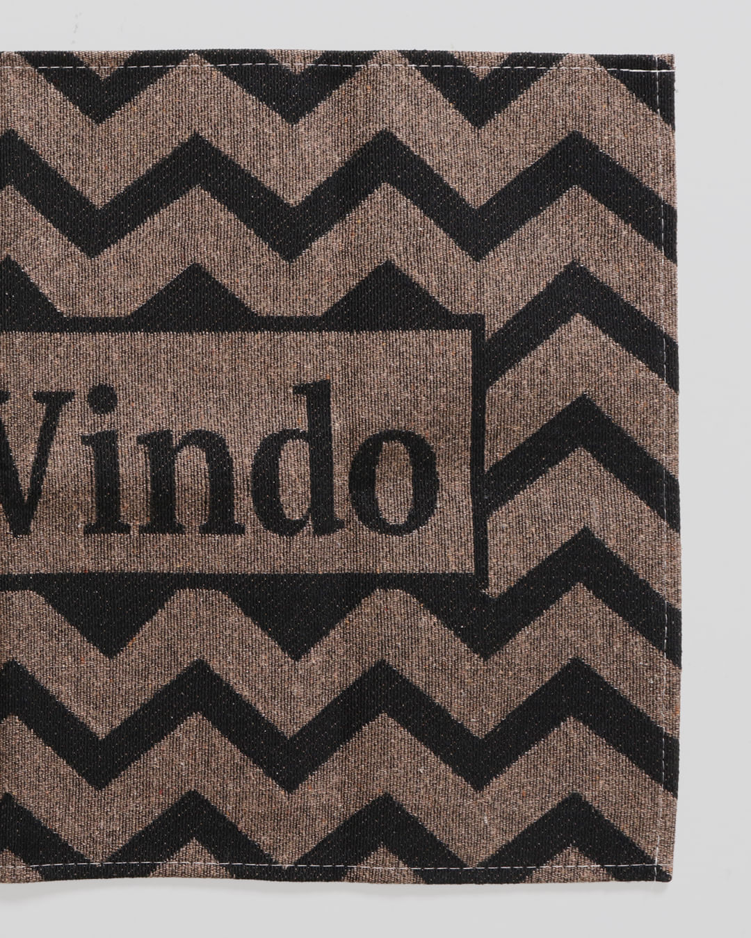 Trilhos-De-Porta-40x60cm---Marrom-Listrado