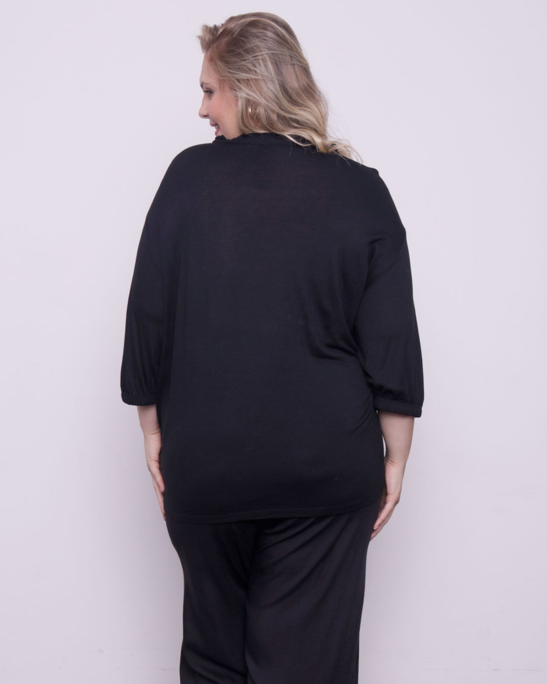 Blusa-Tt490-Mc-Dct-V-Amarr-Det-Babado---Preto