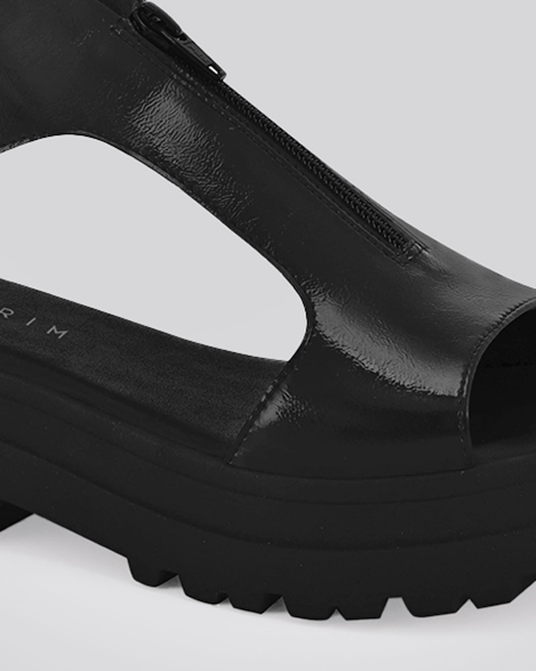 Sand-Mod-2338131-1-Pto---Preto