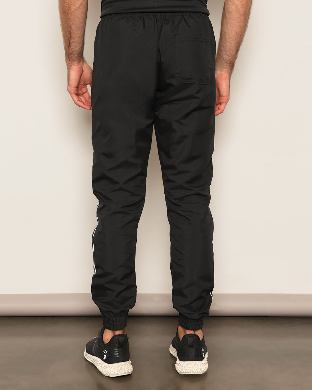 Calca-Jogger-19043-Tactel-Galao---Preto