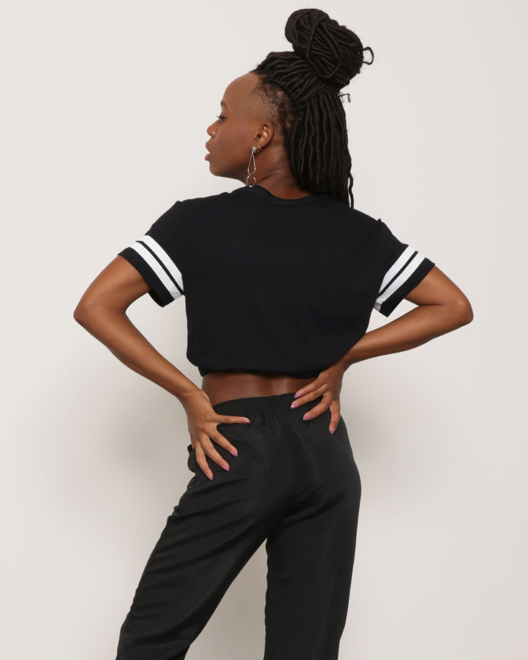 Cropped-Mc-Hogwarts-Stoper-F2333---Preto