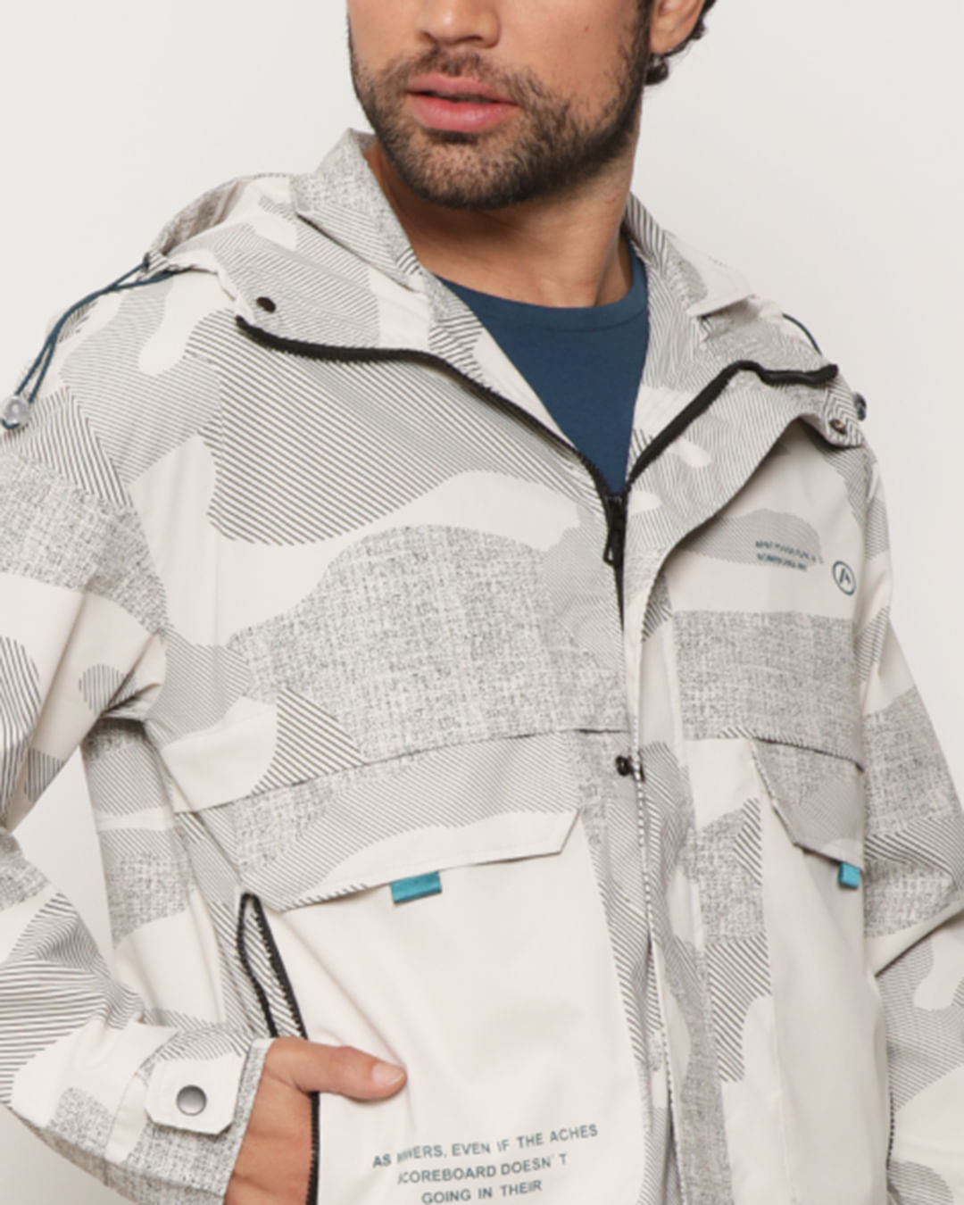 Jaqueta-7w23m-122-Camuflada-Ziper-Bolso---Bege-Claro