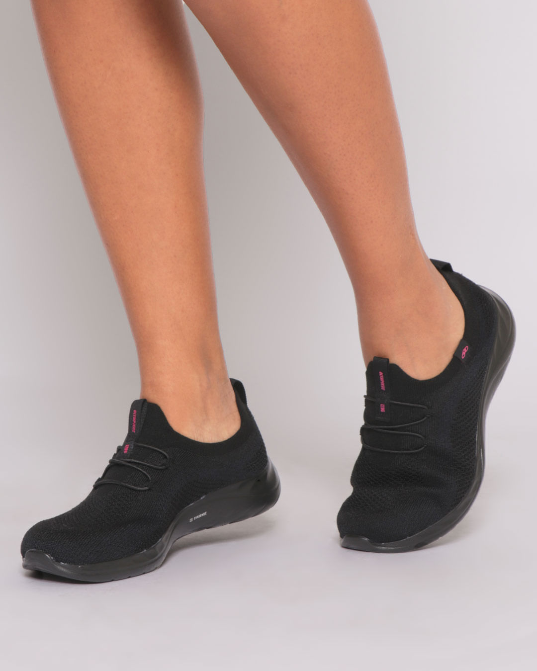 Tenis-43331147-Olympikus-129g-Ultraleve---Preto