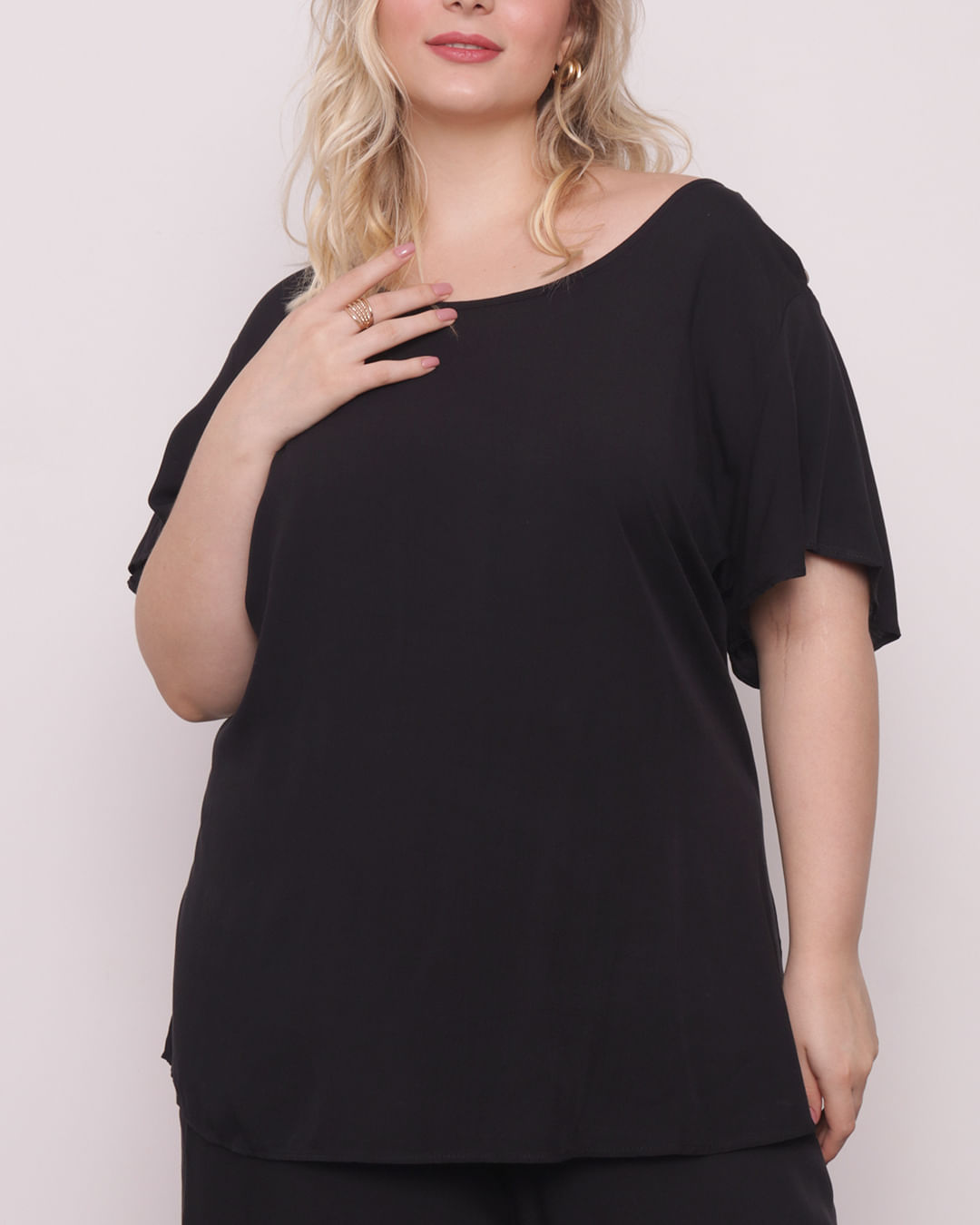 Blusa-11934-Mc-Det-Botoes-Ombro---Preto