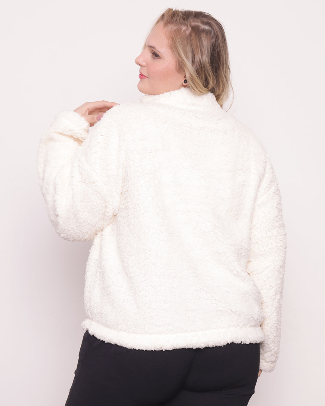 Blusao-231077-Pelo-Cbord-E-Ziper---Off-White