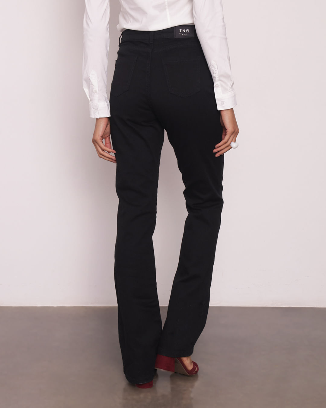 Calca-44573-Srj-Flare-Alf-Fem-Ad---Preto