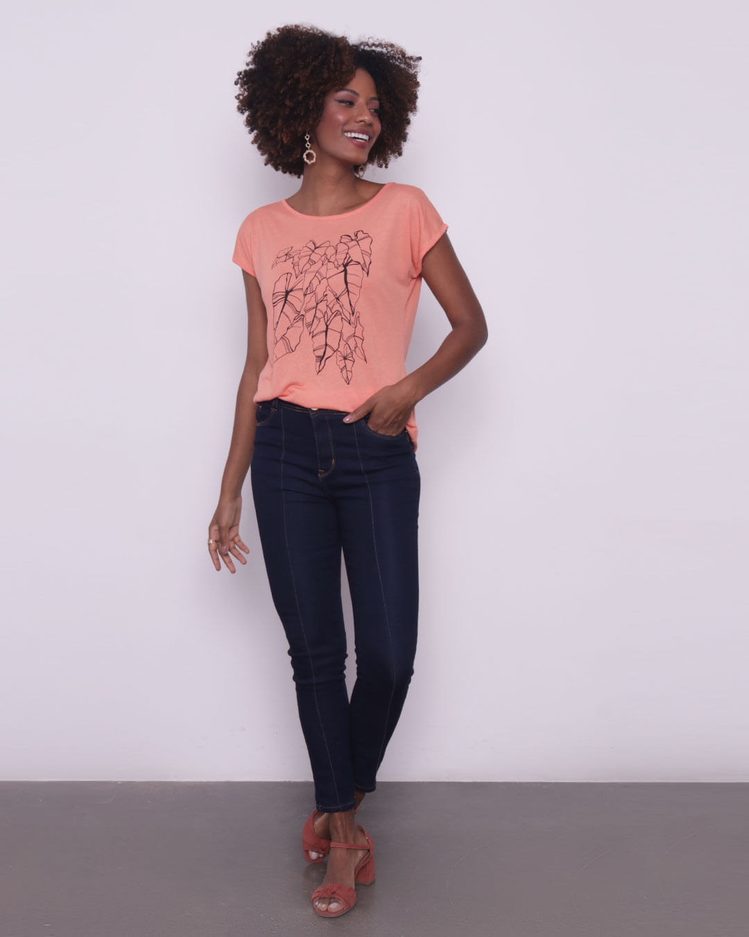 Blusa-21591-Estampada-Laranja-Mesa---Laranja-Medio
