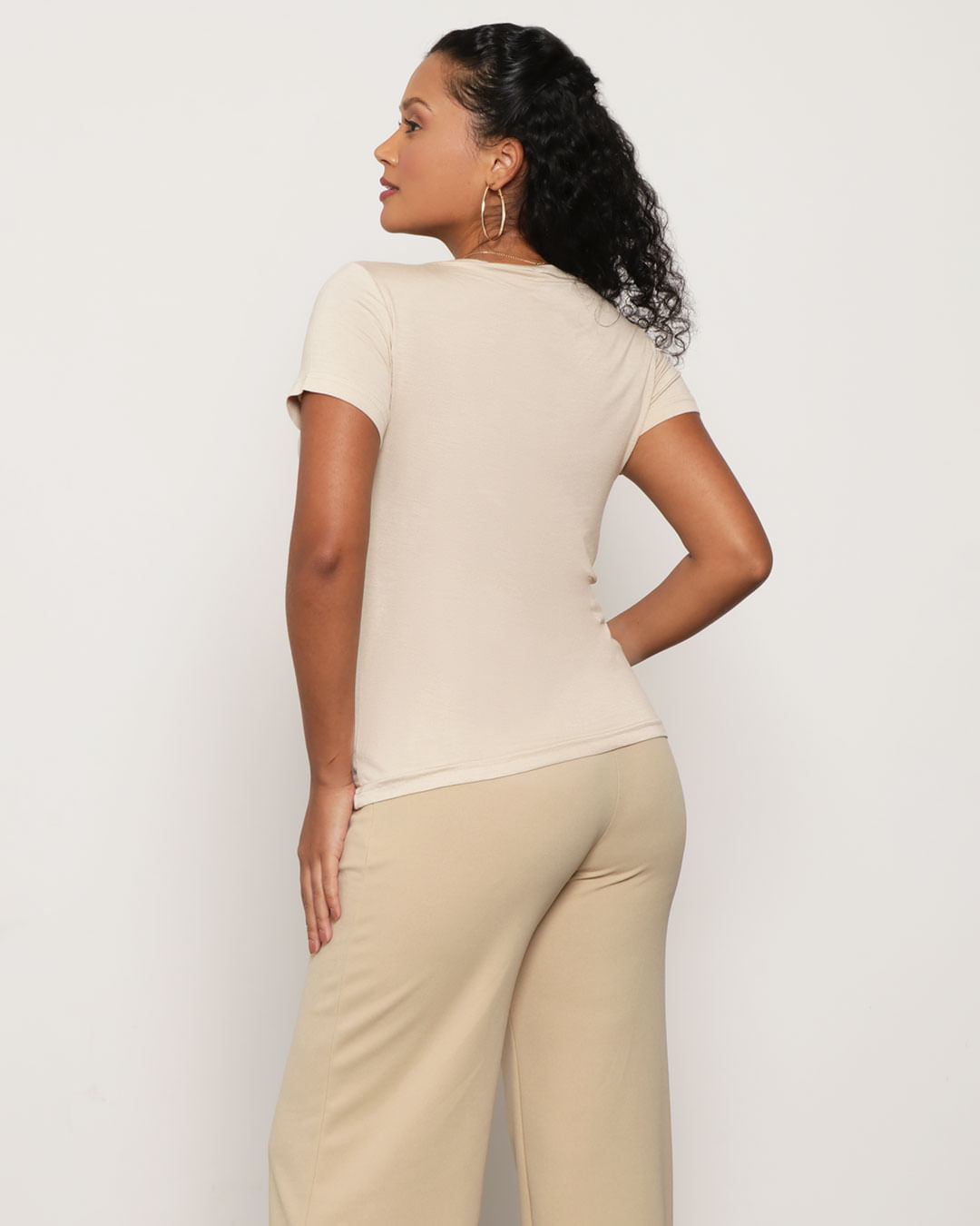 Blusa-83201-Mc-Gola-V-Ampla---Bege-Claro