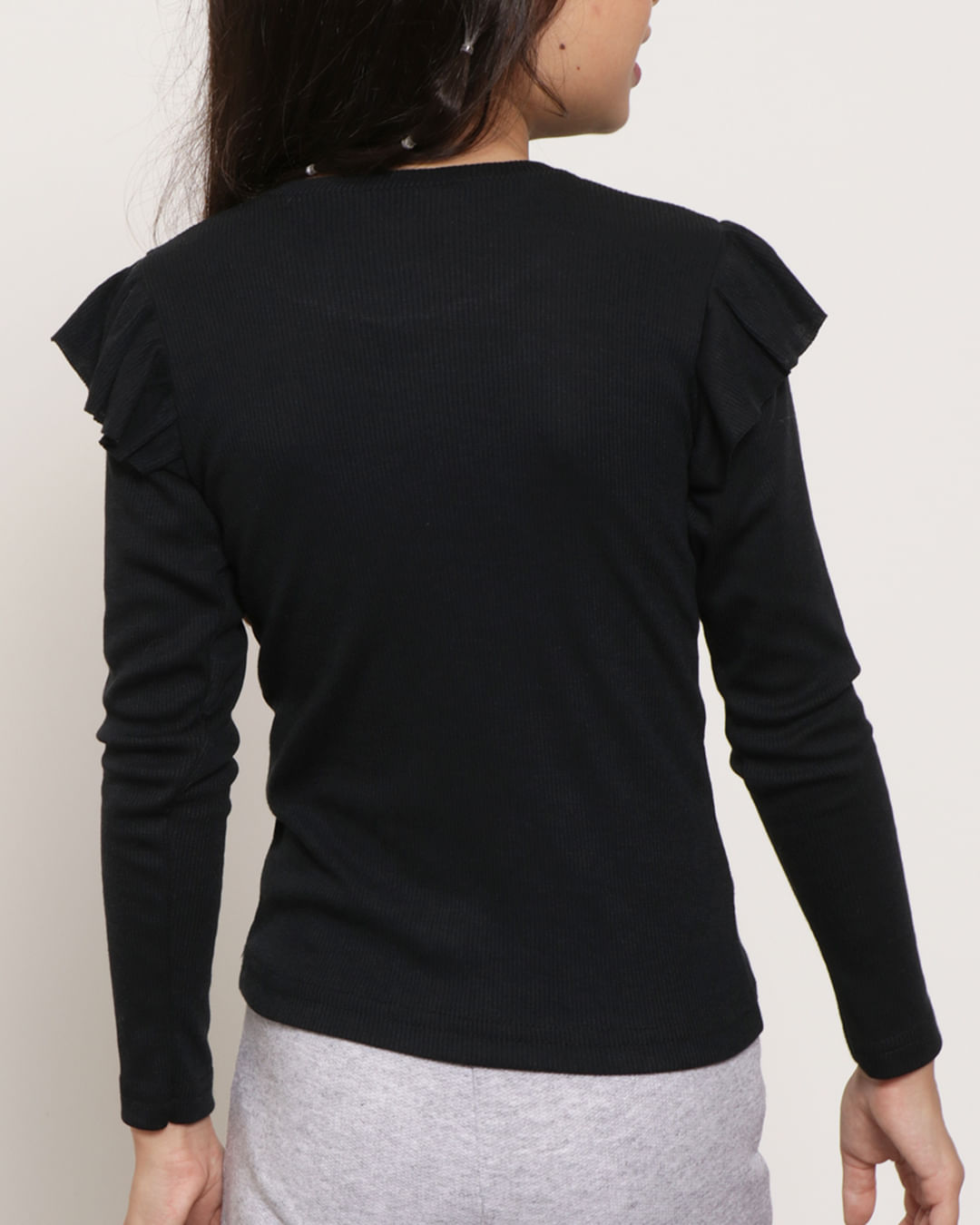 Blusa-01006-Ml-F-48---Preto