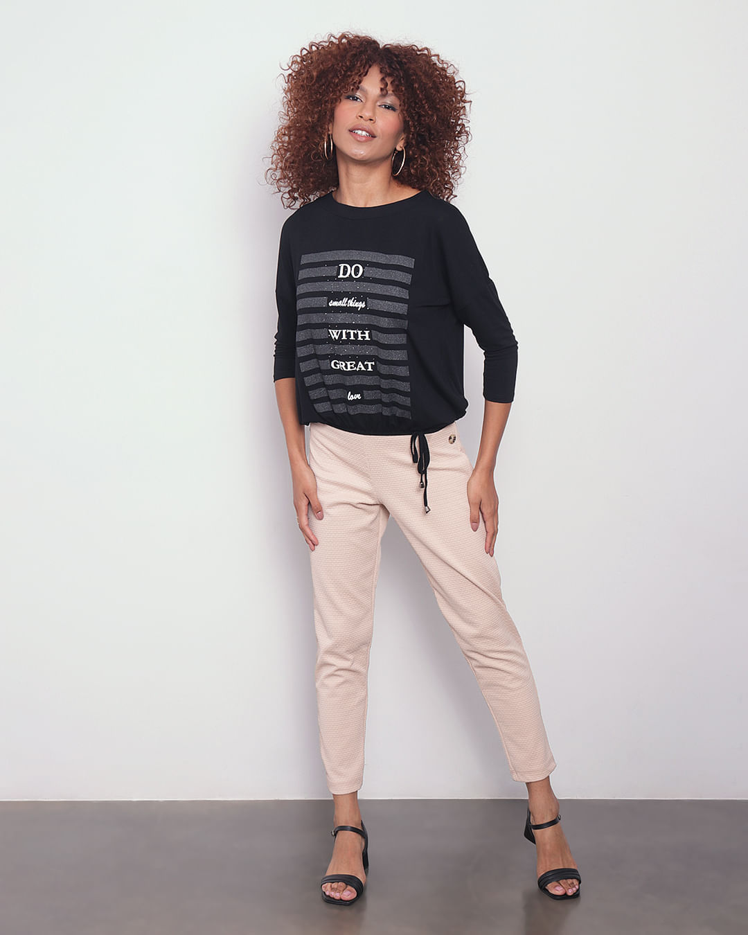 Blusa-Vs667-Estampada-C-Amarracao---Preto