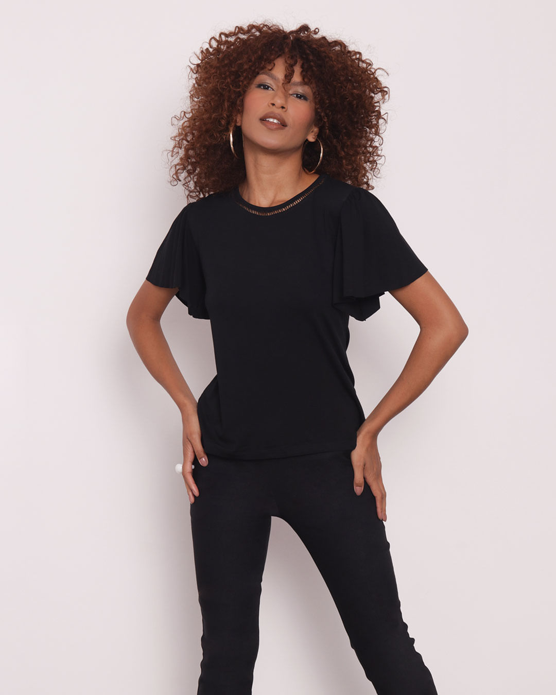 Blusa-Pl121-Babados-Manga---Preto