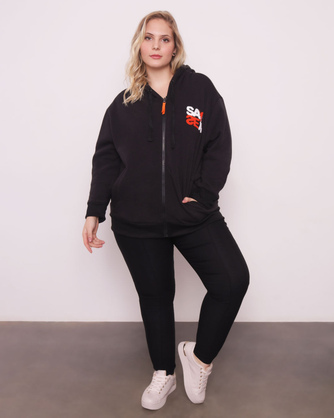 Moletom-Ab-Tg-Bamb200---Preto