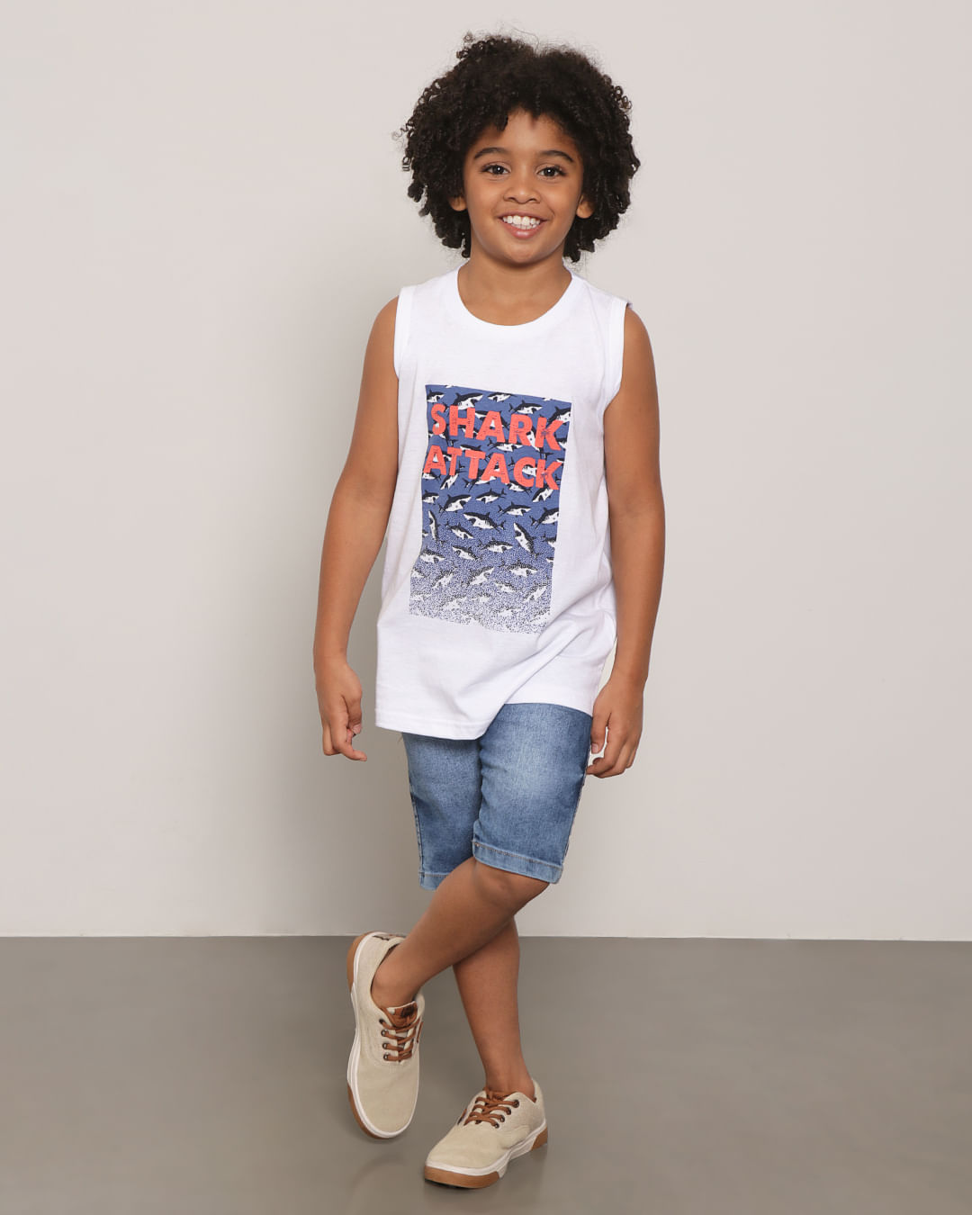 Regata-T232116-M-410-Tropical---Branco