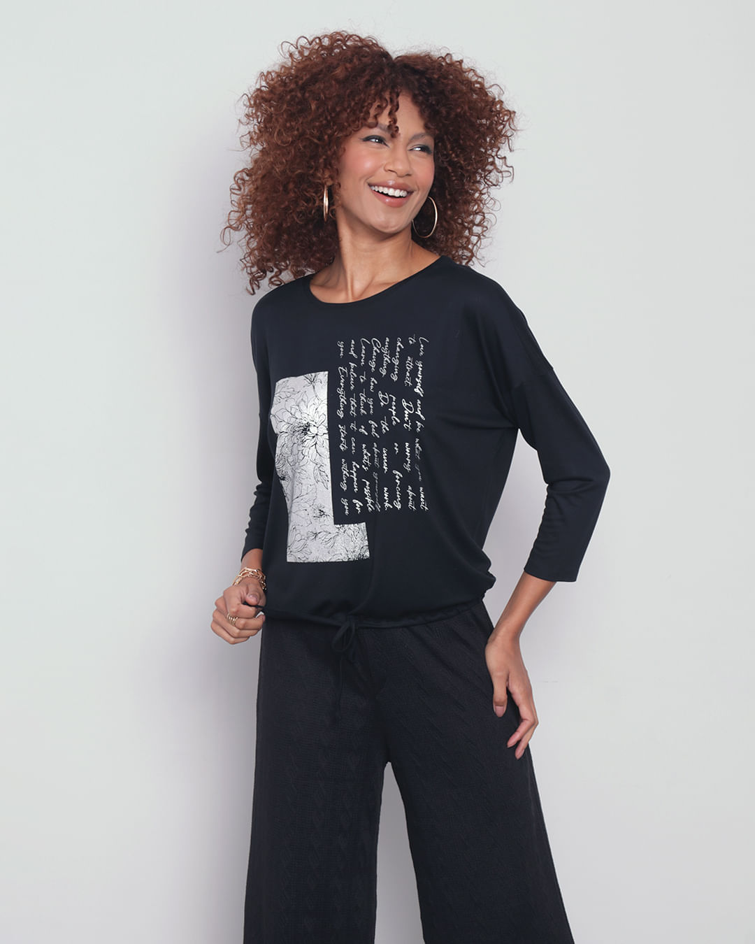 Blusa-Tt436-C-Estampa-Manga-78---Preto