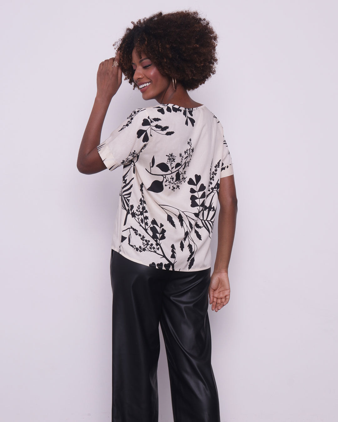 Blusa-10848-Estampada-Mc---Bege-Floral