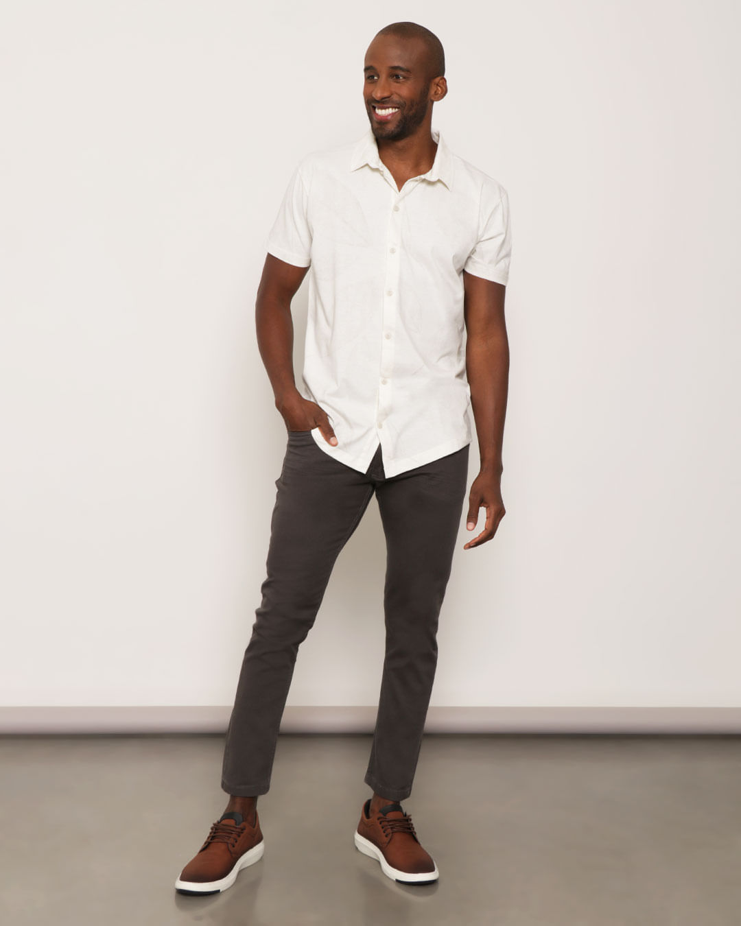 Camisa-29120079-Mc-Folhagem-Offvde---Off-White