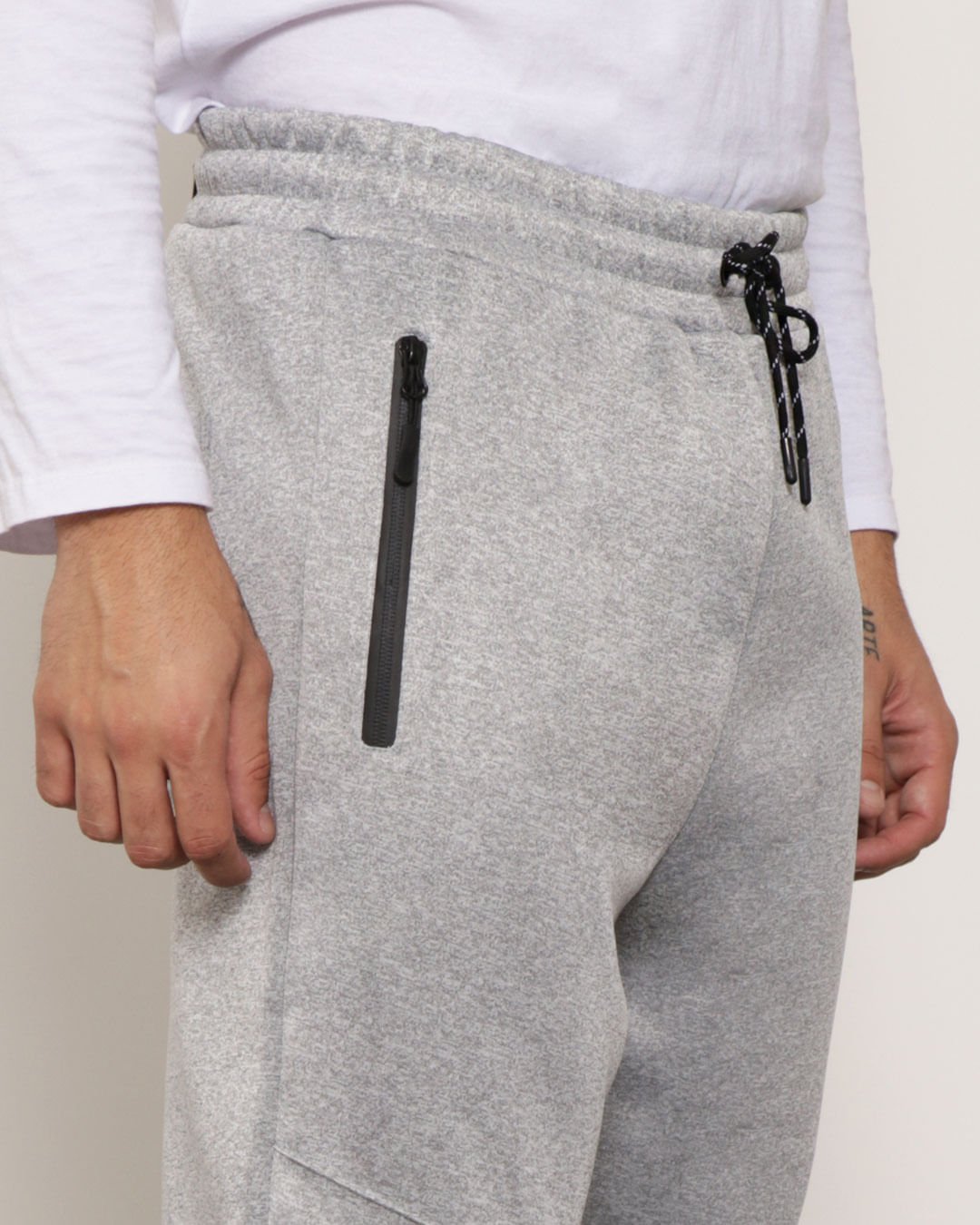 Calca-Jogger-Tw23m514-Friso-E-Bolso---Cinza-Claro