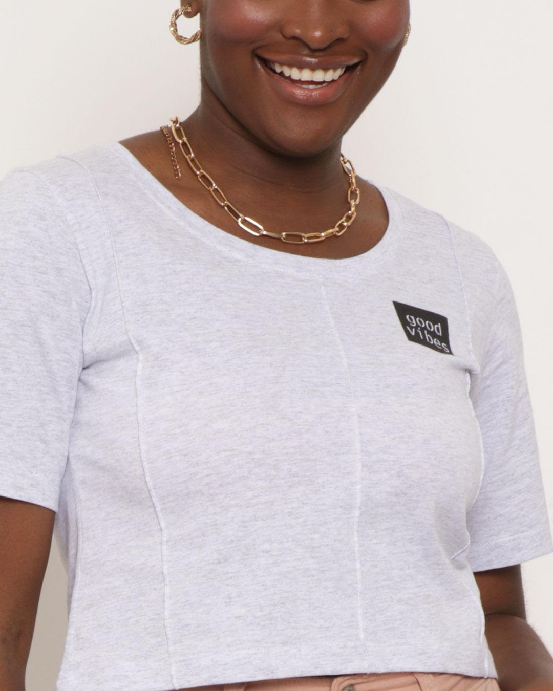 Cropped-Mc-Good-Vibes-C-Recorte-413---Mescla-Claro
