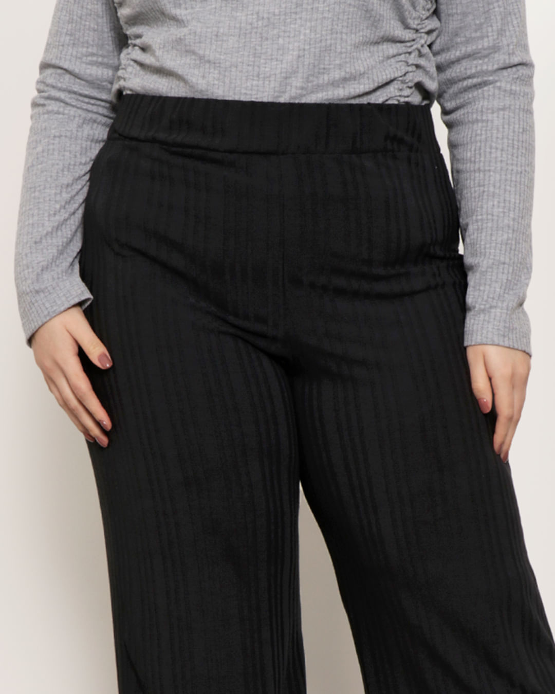 Calca-40057-Pantalona-Canelada---Preto