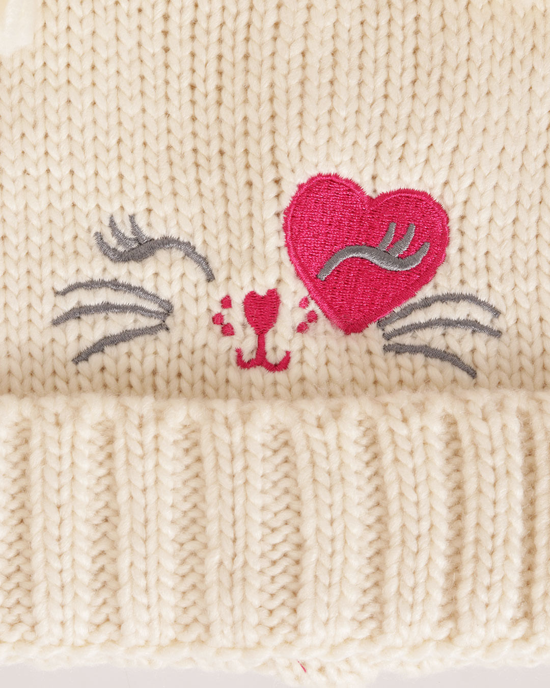 Gorro-Akt112-Pompom-Infa---Off-White