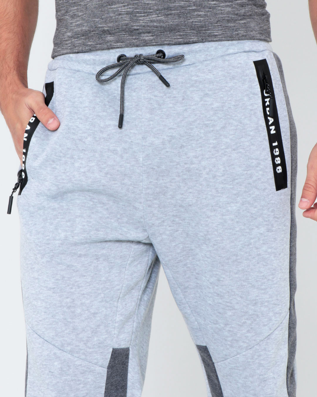 Calca-Sp02-Jogger-Recortes---Cinza-Claro