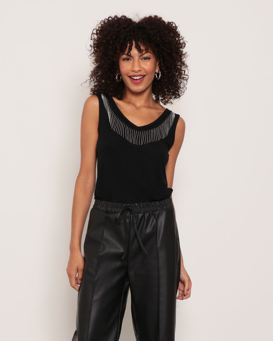 Regata-8198-C-Aviamento-Na-Gola---Preto