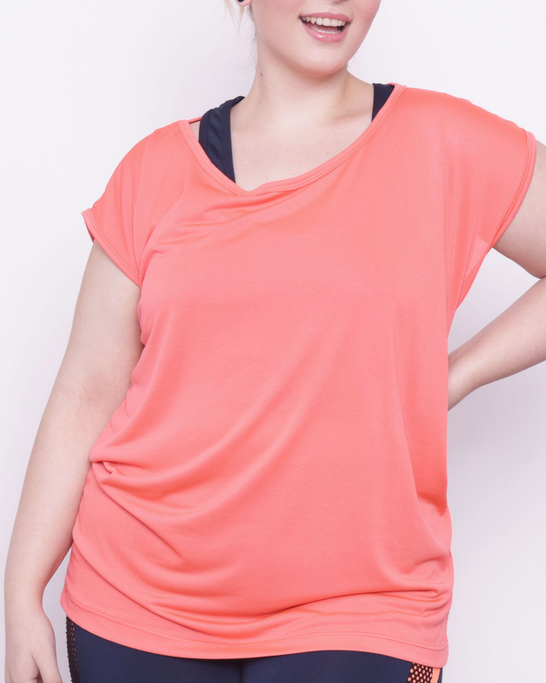 Blusa70004smga-Furad-Quadrada-Tg---Laranja-Neon