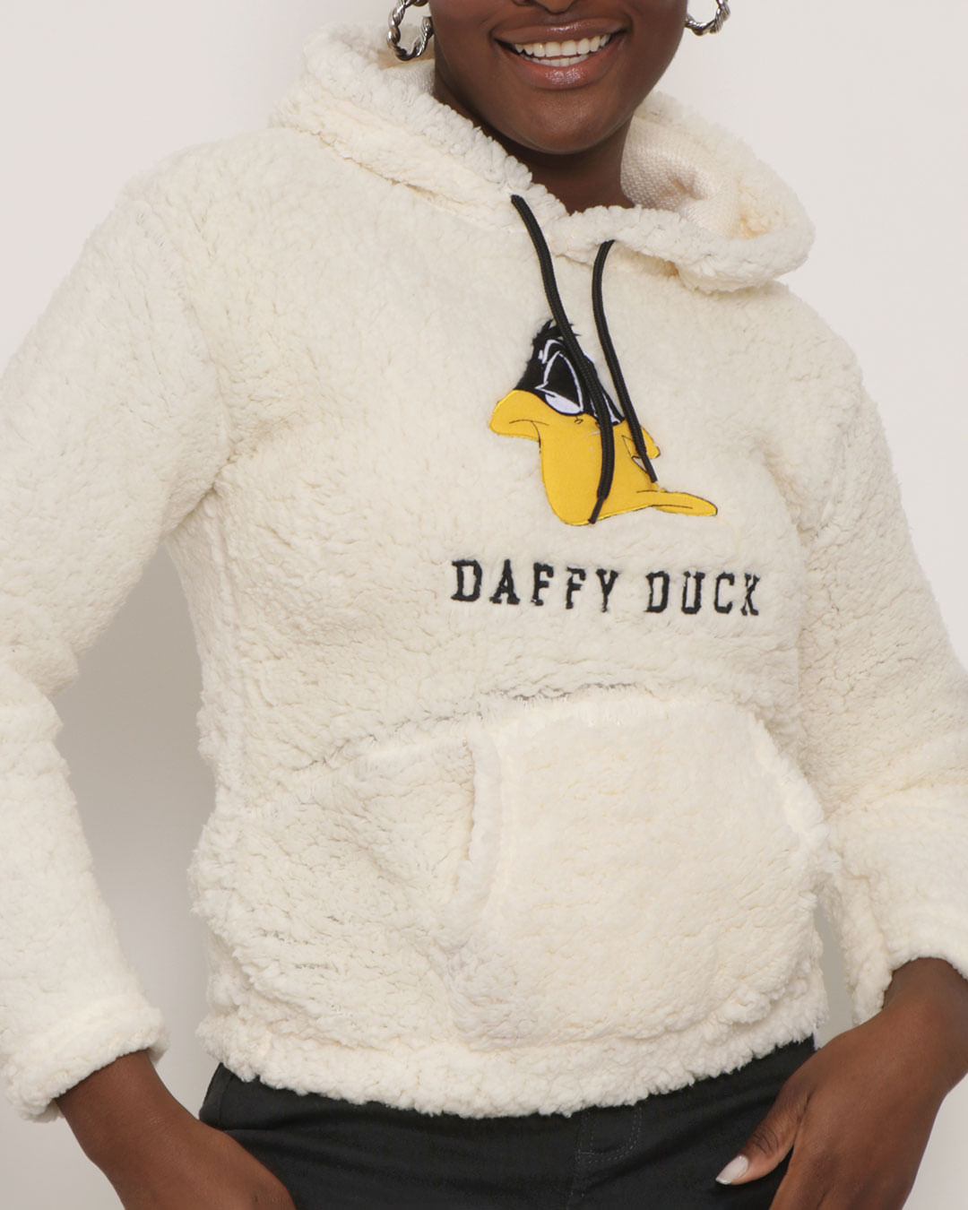 Moletom-Pelinho-Daffy-Duck-231026---Off-White