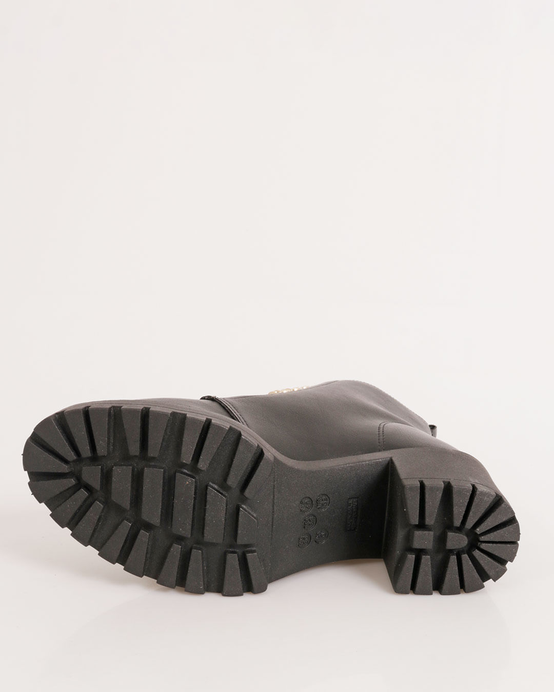 Bot-23-56123-Preto-02-3439---Preto