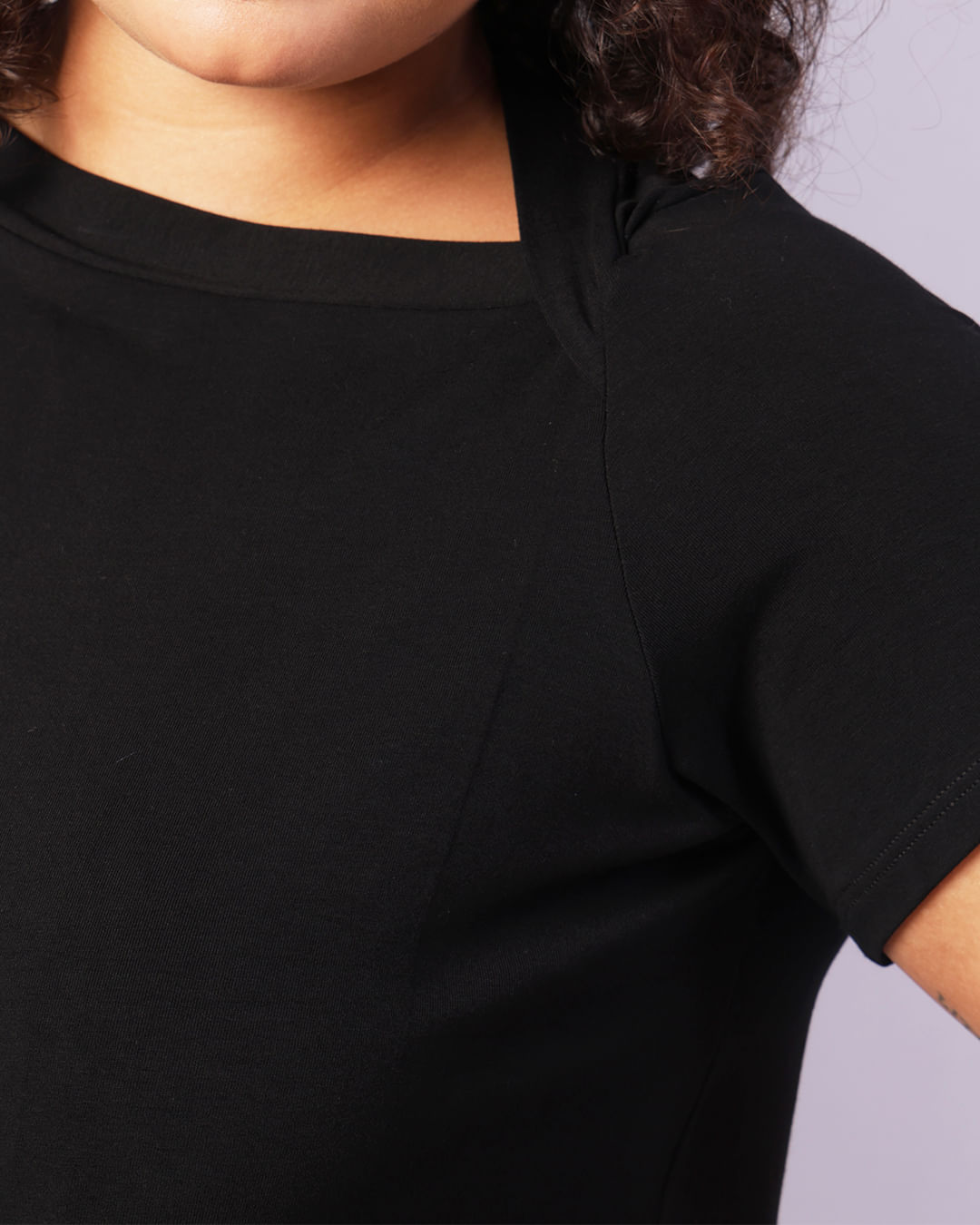 Blusa-677-Mc-Decote-Assimet---Preto