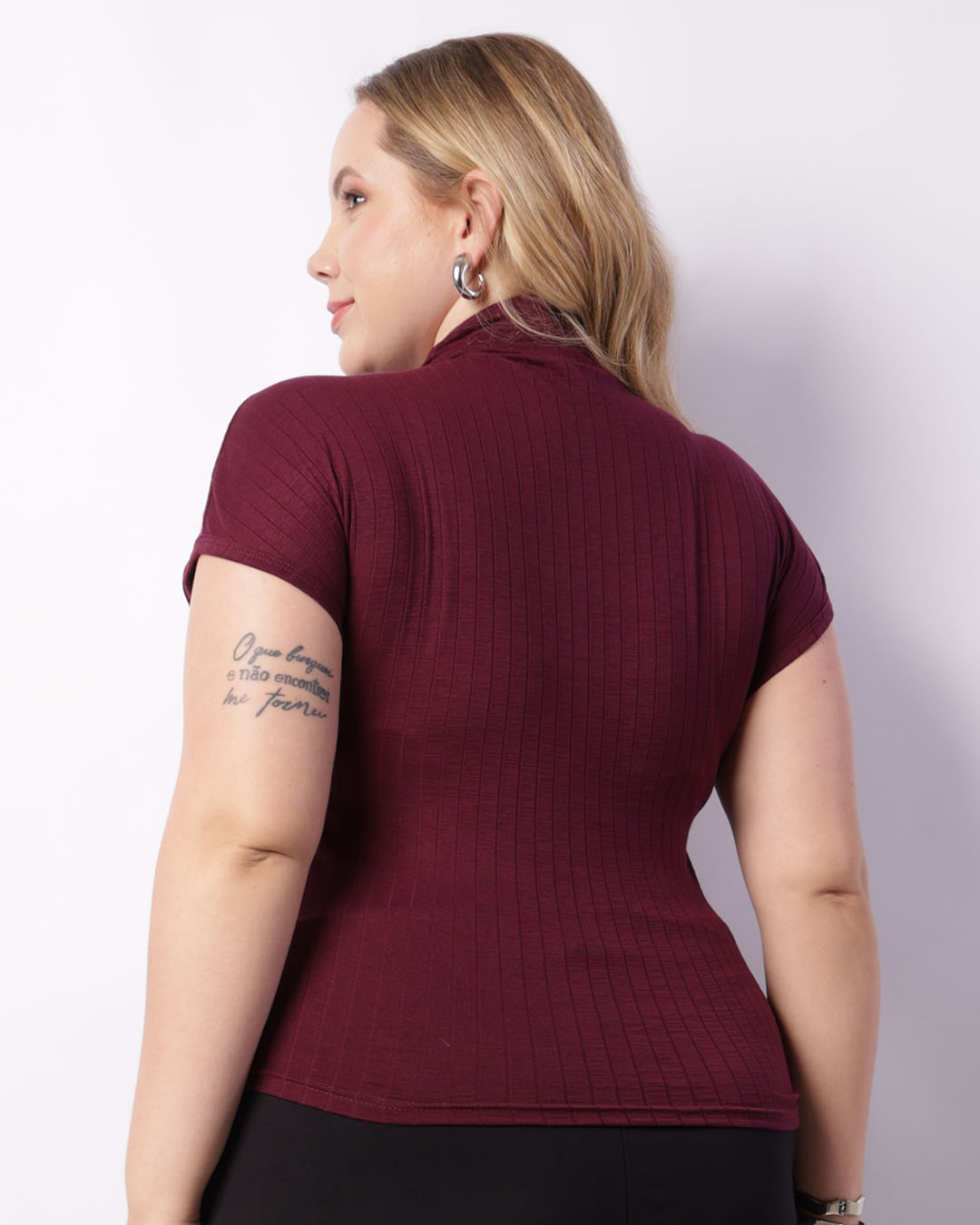 Blusa-104301-Canelad-Gola-Alta---Roxo
