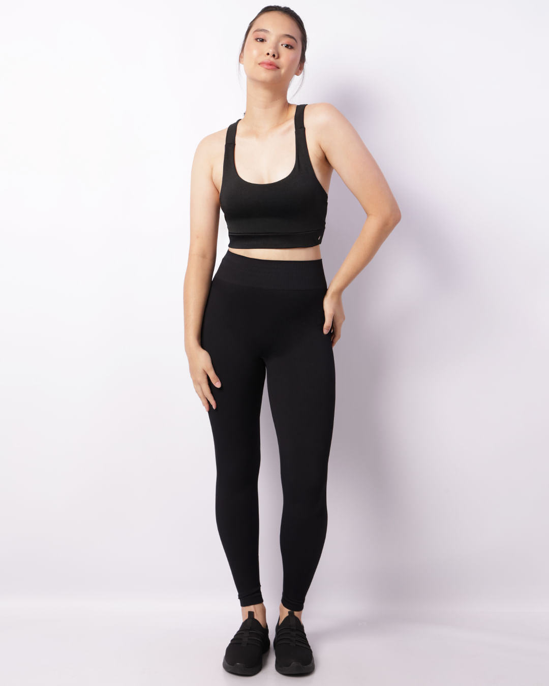 Top-52265-Trancado-Costas---Preto