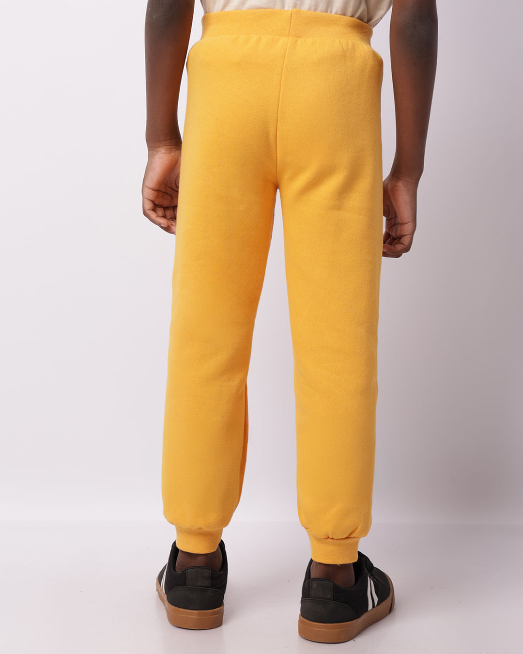 Calca-De-Moletom-Ch39968--412-Rei-Leao---Mostarda