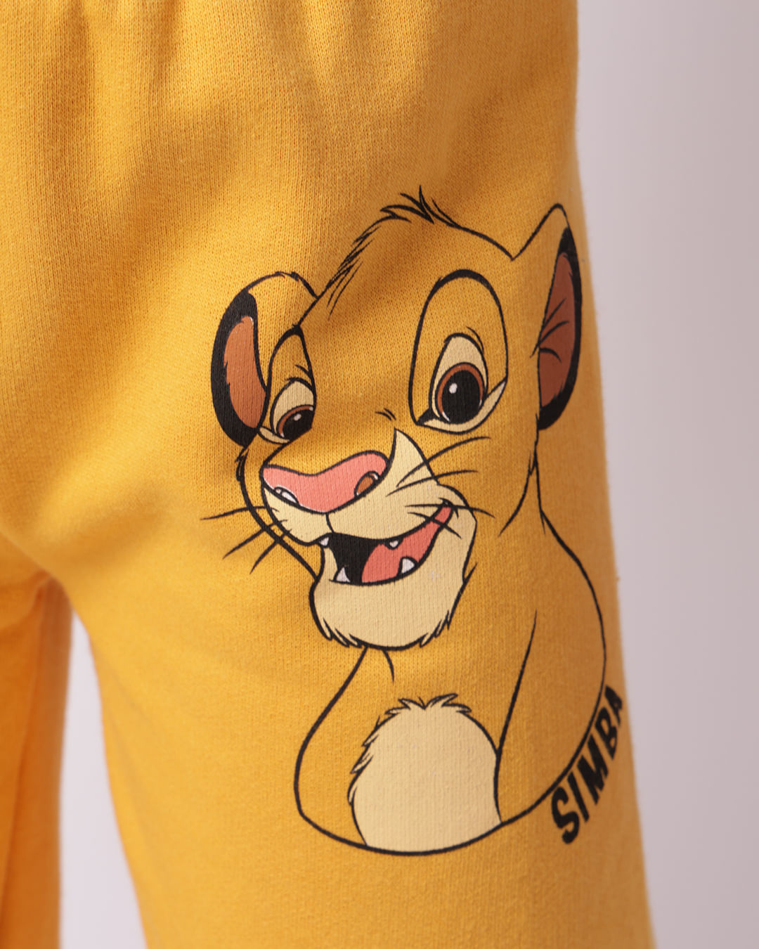 Calca-De-Moletom-Ch39968--412-Rei-Leao---Mostarda