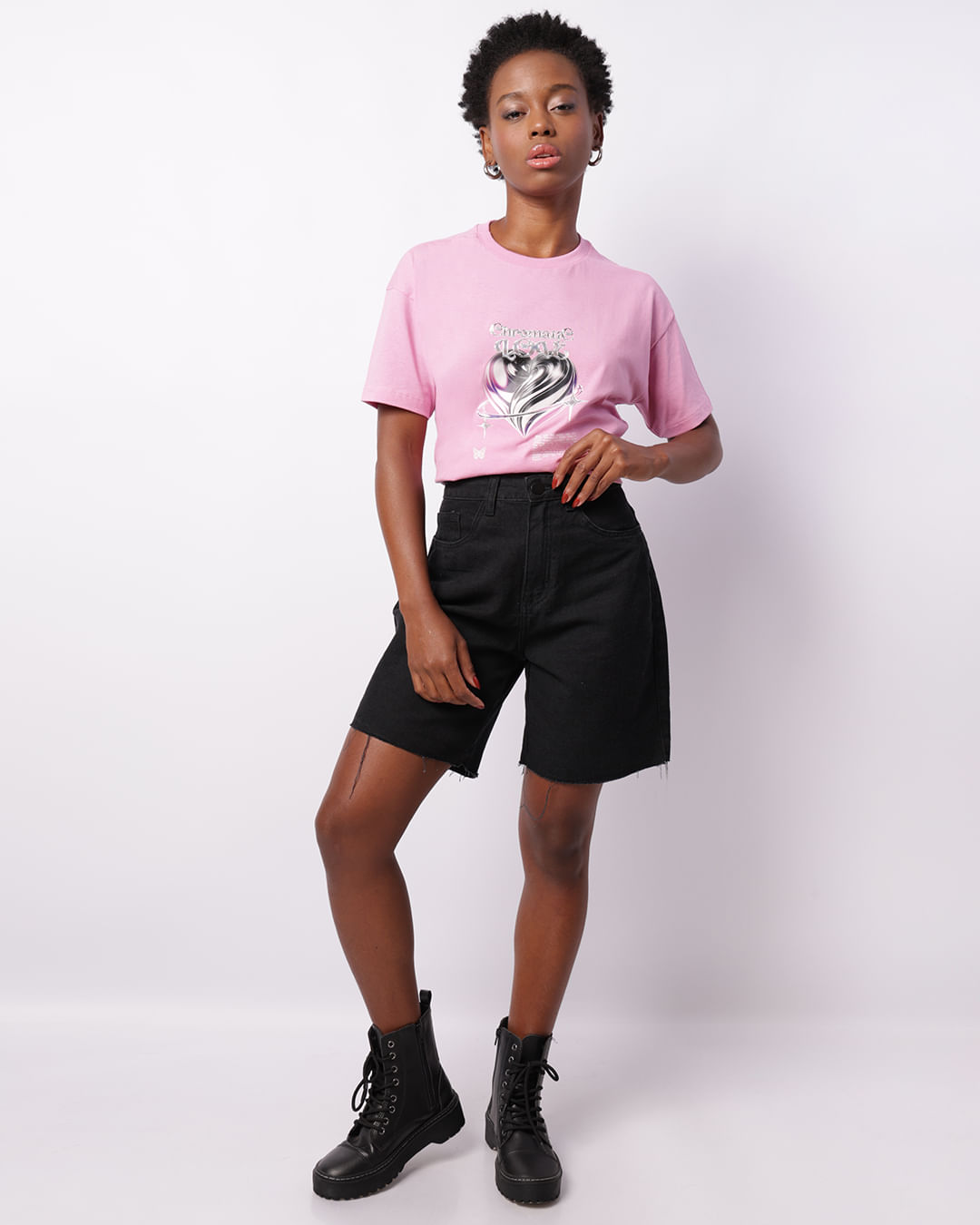 Camiseta-Mc-T870-Ovr-Coracao-Pg---Rosa