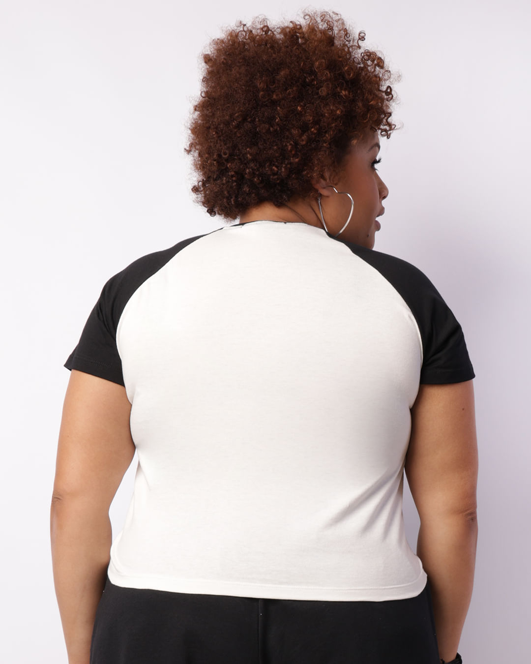 Tshirt-251375-Mc-Raglan-Silk-Spirit---Preto