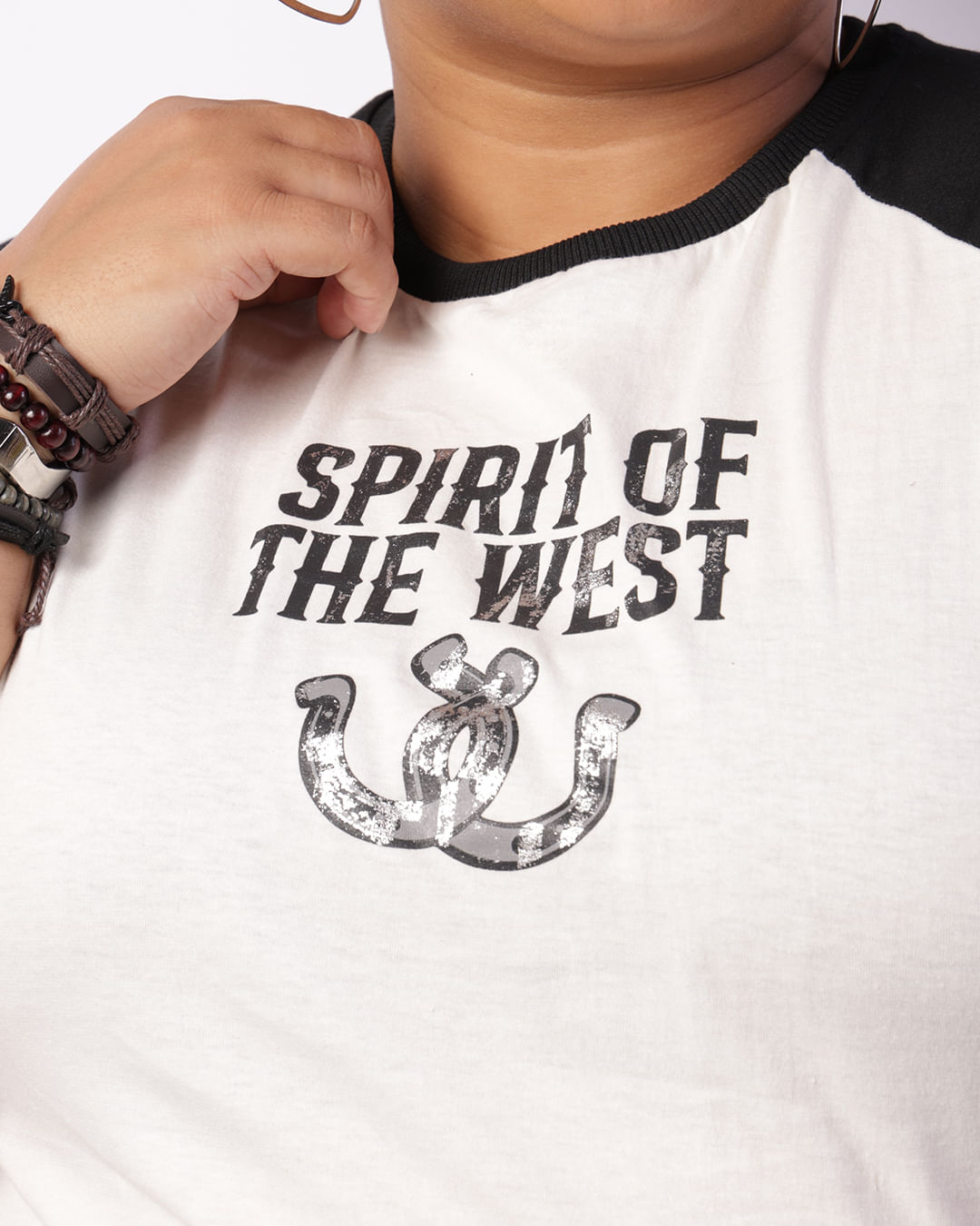 Tshirt-251375-Mc-Raglan-Silk-Spirit---Preto