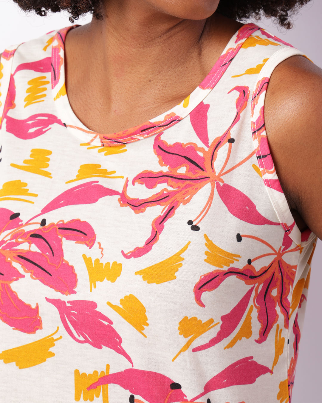 Regata-20490-Estampada---Off-White-Floral
